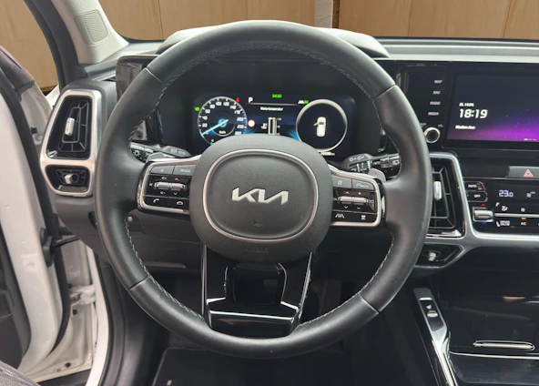 Fahrzeugbild 7 Fahrzeugbild 7