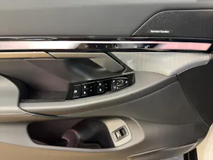 BMW 530e xDrive Touring