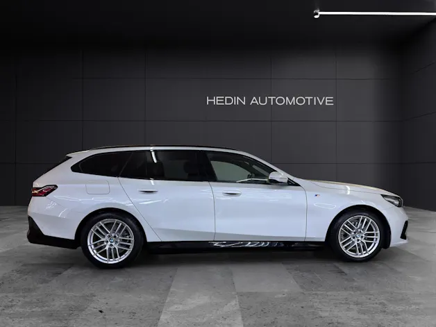 BMW 530e xDrive Touring