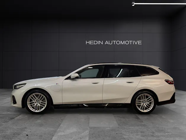 BMW 530e xDrive Touring