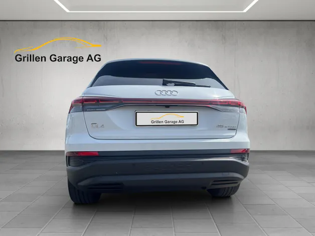 Audi Q4 e-tron 45 quattro