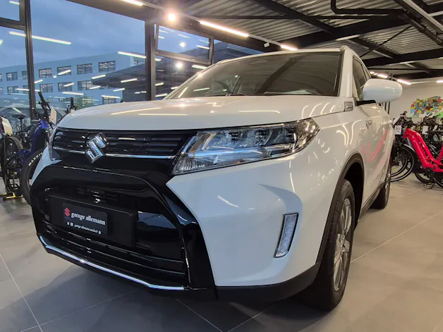 Suzuki Vitara 1.4 T Sakura Hybrid 4x4