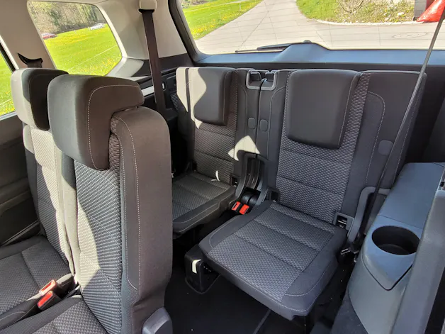 VW Touran 1.5 TSI EVO Comfortline United DSG *inkl. Garantie+7-Plätzer+Family Pack*