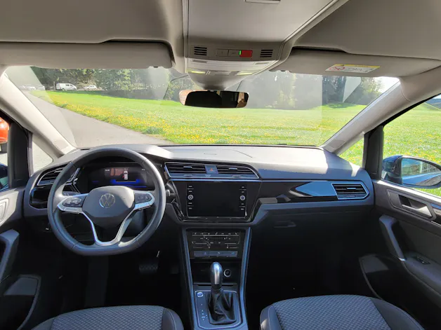 VW Touran 1.5 TSI EVO Comfortline United DSG *inkl. Garantie+7-Plätzer+Family Pack*
