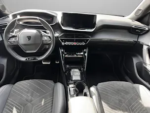 Peugeot 2008 1.5 BlueHDi GT EAT8