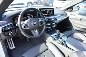 BMW 520d xDrive 48V Touring M Sport Steptronic