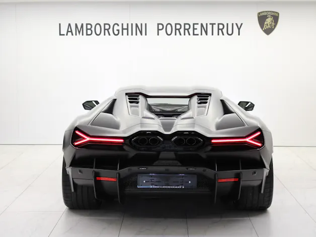 Lamborghini Revuelto HPEV