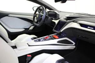 Lamborghini Revuelto HPEV