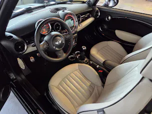 Mini Cabrio R57 1.6i John Cooper Works