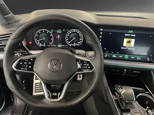 VW Touareg 3.0 TSI R-Line Tiptronic
