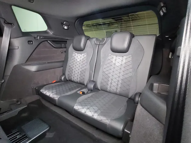 VW Tayron 2.0 TSI R-Line DSG 4Motion