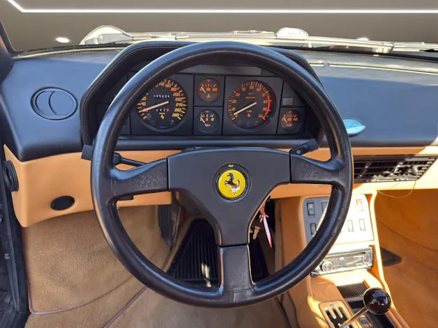 Ferrari MONDIAL T