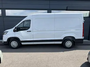 MAXUS Deliver 9