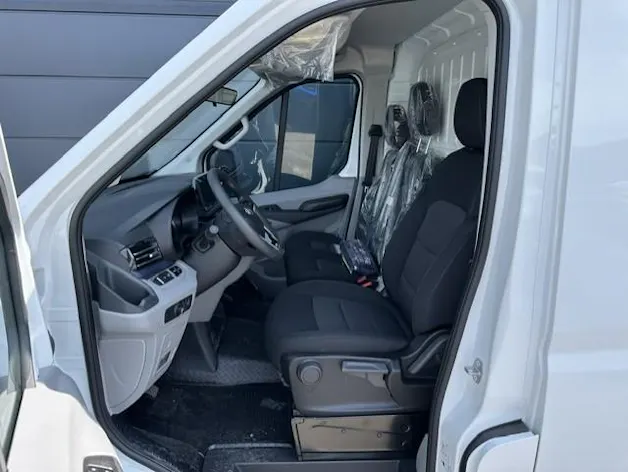 MAXUS Deliver 9