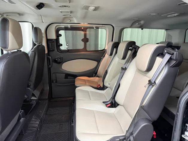 Ford Tourneo Custom 310 L1H1 Titanium