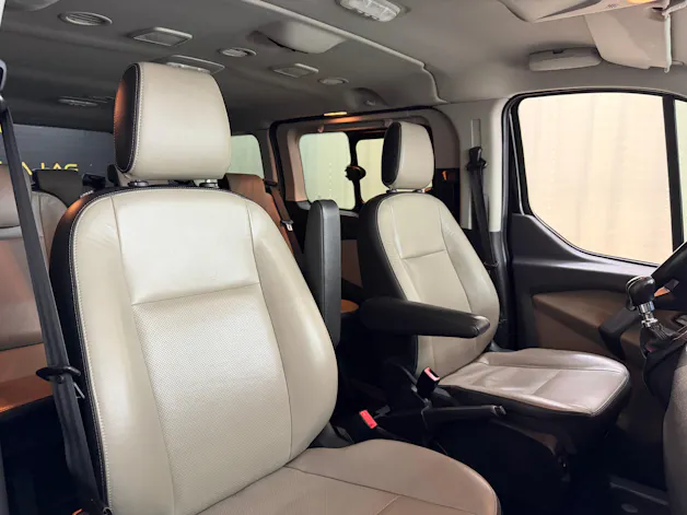 Ford Tourneo Custom 310 L1H1 Titanium