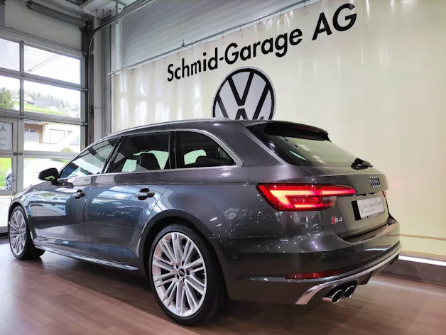 Audi S4 Avant 3.0 V6 TFSI quattro S-Tronic
