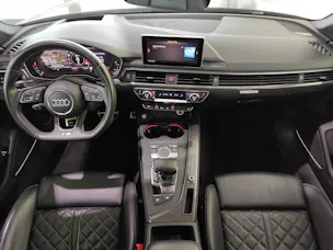 Audi S4 Avant 3.0 V6 TFSI quattro S-Tronic