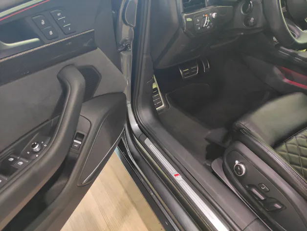 Audi S4 Avant 3.0 V6 TFSI quattro S-Tronic