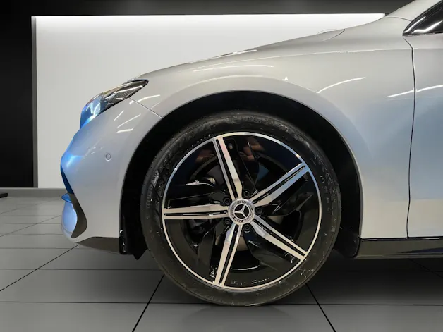 Mercedes-Benz CLA 200 8G-DCT