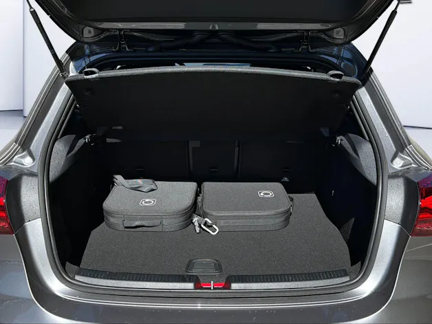 Mercedes-Benz A 250 e EQ Star 8G-DCT