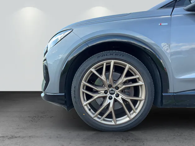 Audi Q4 e-tron 50 quattro