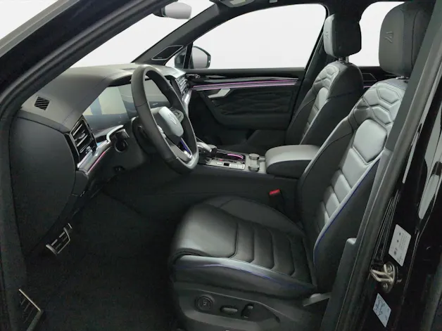 VW Touareg R United 4M 467 PS