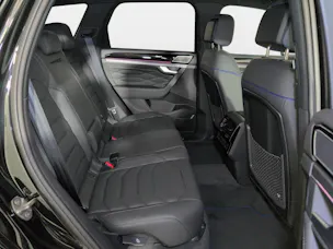 VW Touareg R United 4M 467 PS
