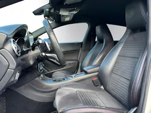Mercedes-Benz CLA 250 AMG Line