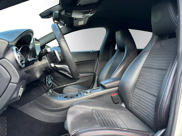Mercedes-Benz CLA 250 AMG Line
