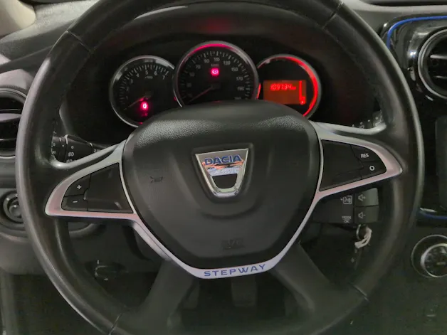 Dacia Sandero TCe 90 Celebration
