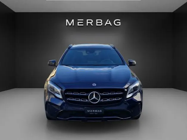 Mercedes-Benz GLA 200 Night Star