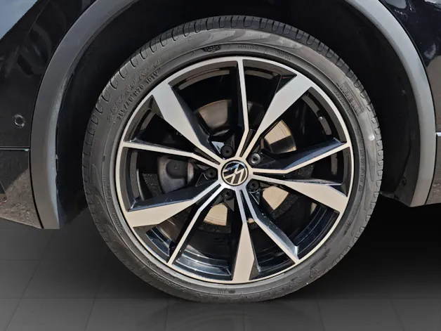 VW Tiguan 2.0 TDI SCR R-Line 4Motion DSG
