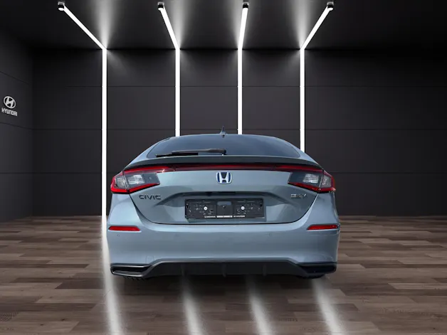 Honda Civic 2.0 i-MMD HEV Sport