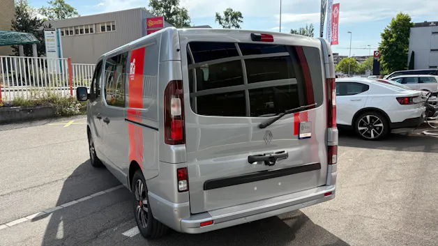 Renault E-Tech Trafic CrewVan 6 Plätze