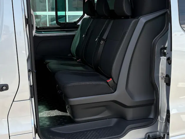 Renault E-Tech Trafic CrewVan 6 Plätze
