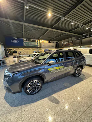 Subaru Forester Station 2.0i e-Boxer Swiss Plus