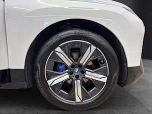 BMW iX xDrive40