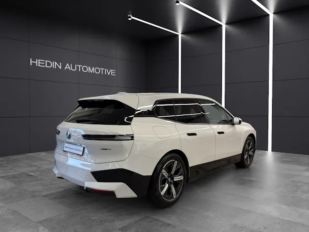BMW iX xDrive40
