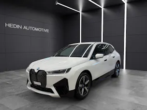 BMW iX xDrive40
