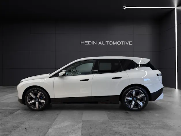 BMW iX xDrive40
