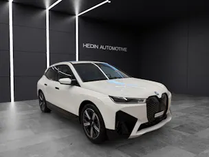 BMW iX xDrive40