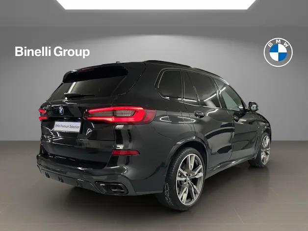 BMW X5 M50i xDrive