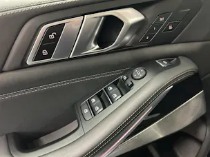 BMW X5 M50i xDrive