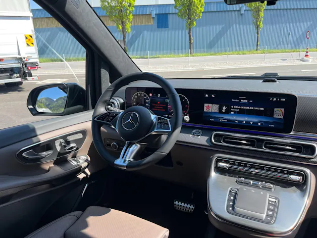 Mercedes-Benz V 300 d Swiss Ed. lang 4matic Van