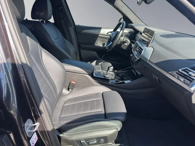 BMW X3 30e xDrive SAG