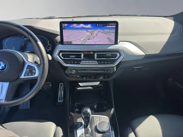 BMW X3 30e xDrive SAG