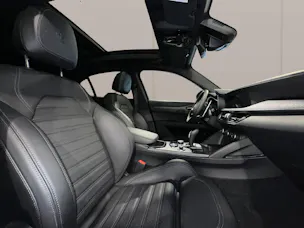 Alfa Romeo Stelvio 2.9 V6 Biturbo Q4 Quadrifoglio