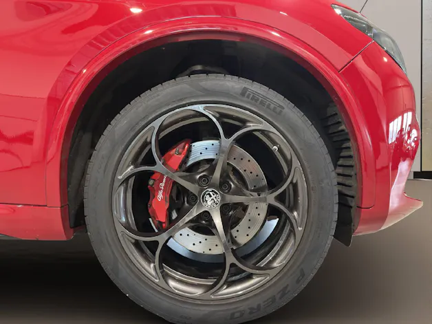 Alfa Romeo Stelvio 2.9 V6 Biturbo Q4 Quadrifoglio