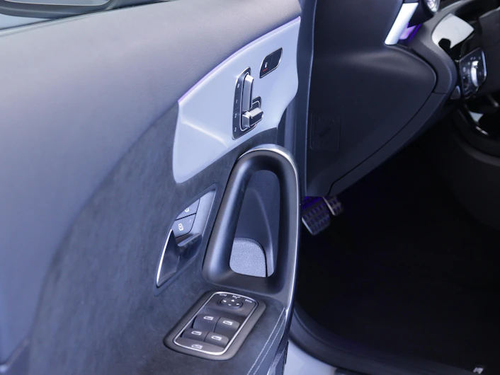 image du véhicule MERCEDES-BENZ A 200